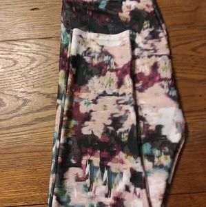 American Eagle above ankle legging sz M